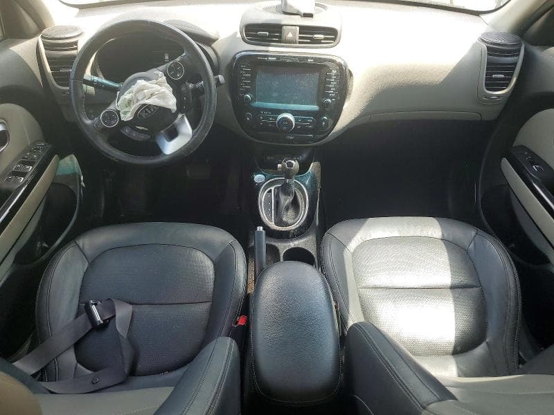 2017 KIA SOUL + 8