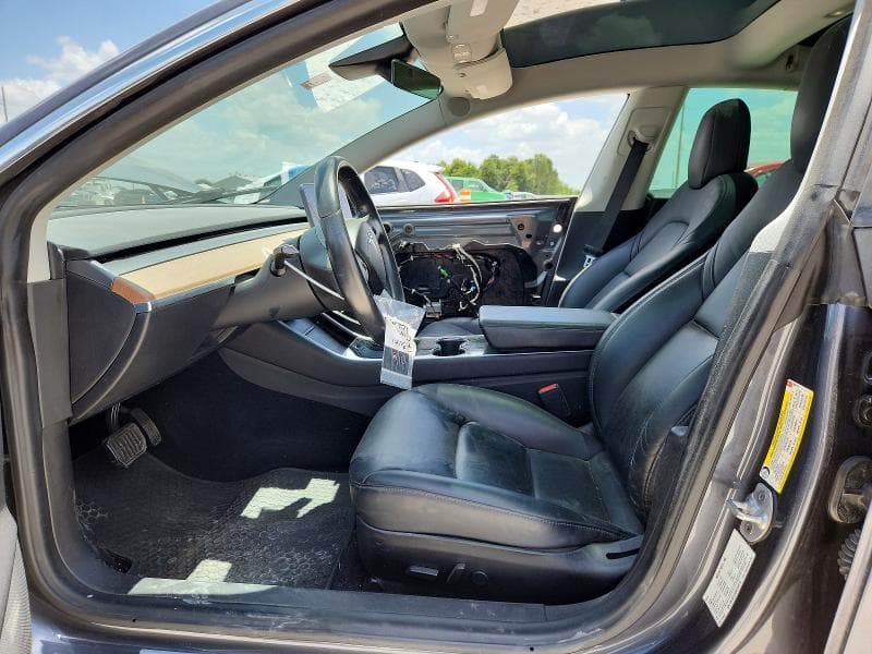 2019 TESLA MODEL 3 7
