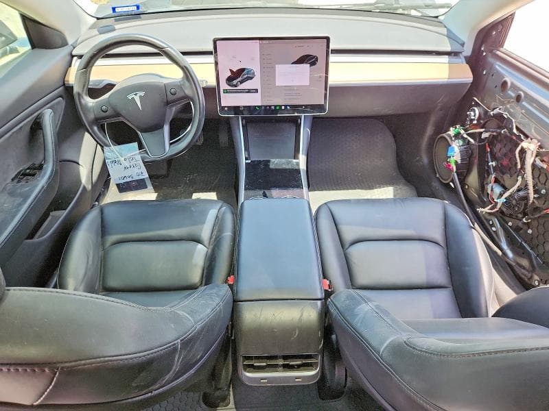 2019 TESLA MODEL 3 8