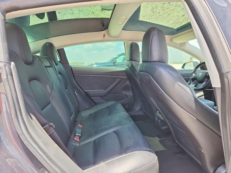 2019 TESLA MODEL 3 10
