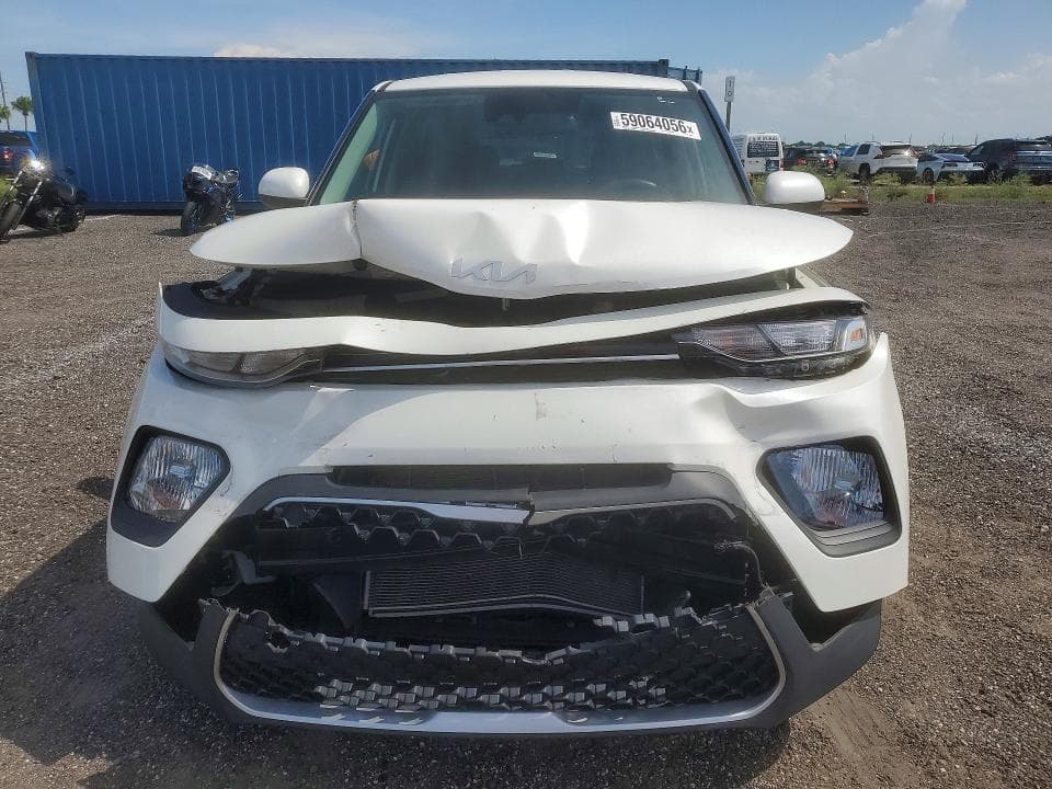 2022 KIA SOUL LX 5