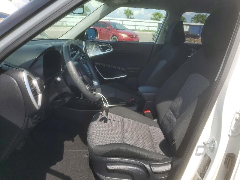 2022 KIA SOUL LX 7