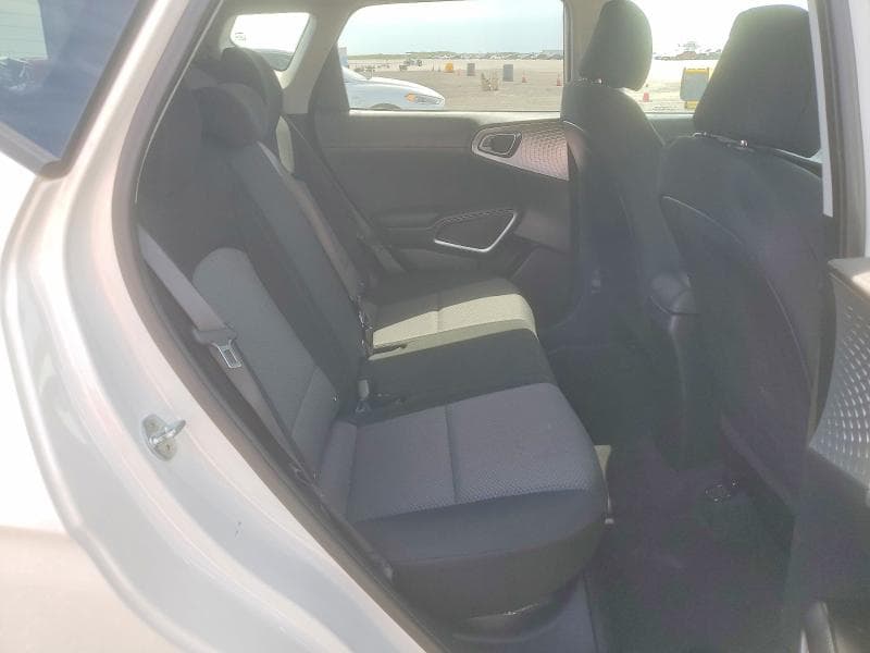 2022 KIA SOUL LX 10