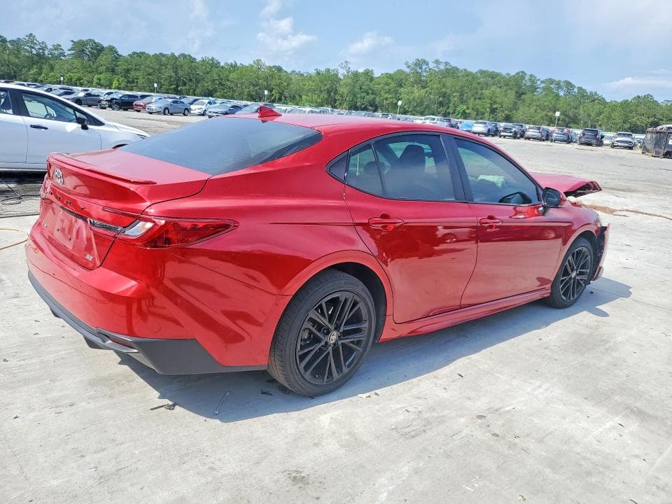 2025 TOYOTA CAMRY SE 3