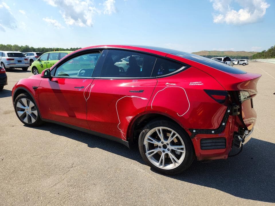 2023 TESLA MODEL Y 2