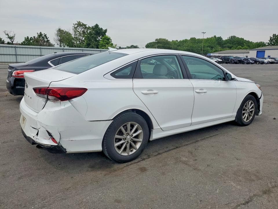 2019 HYUNDAI SONATA SE 3