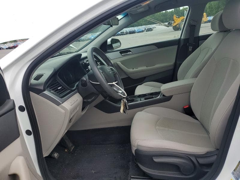 2019 HYUNDAI SONATA SE 7