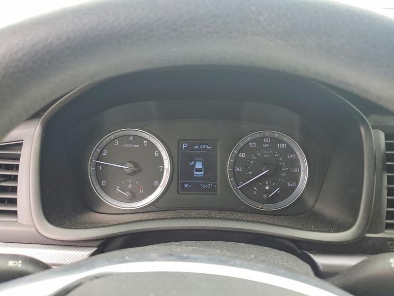 2019 HYUNDAI SONATA SE 9