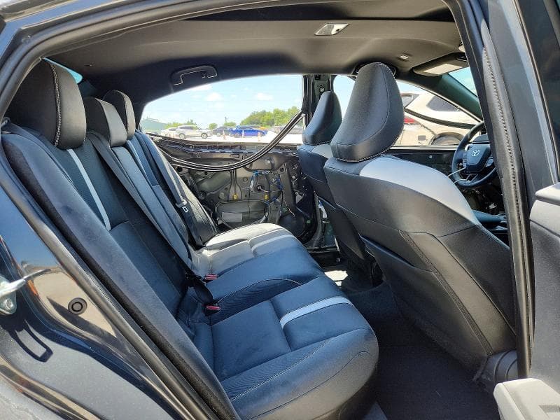2026 TOYOTA CAMRY SE 10