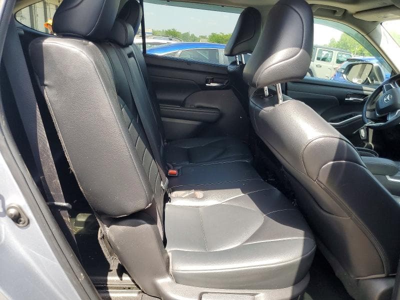 2022 TOYOTA HIGHLANDER XLE XLE 11