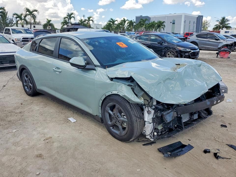 2026 KIA K4 LXS 4
