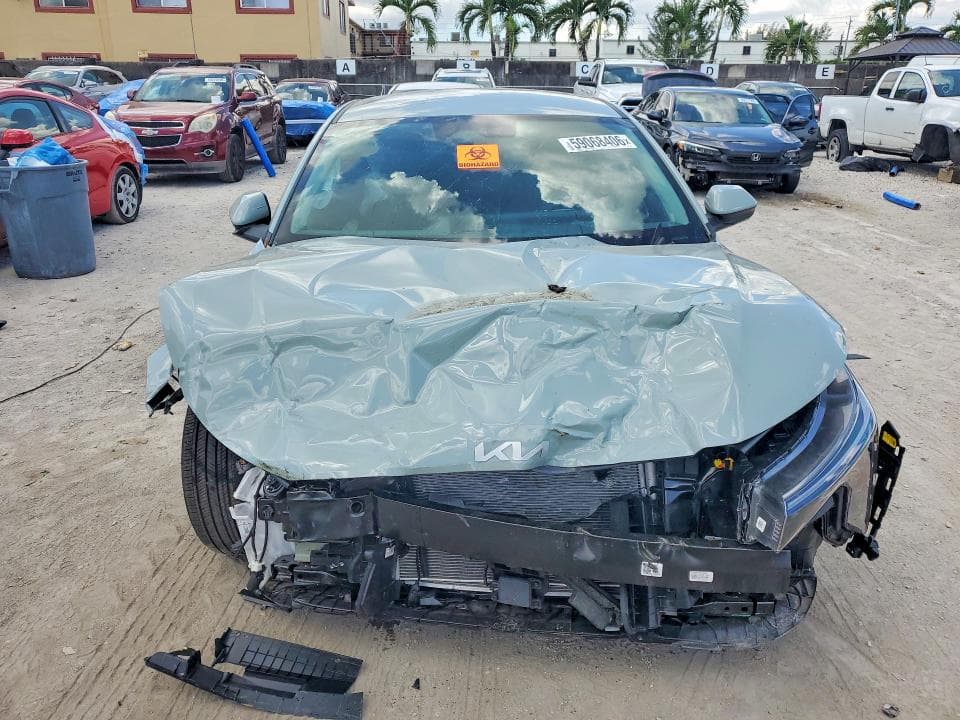 2026 KIA K4 LXS 5