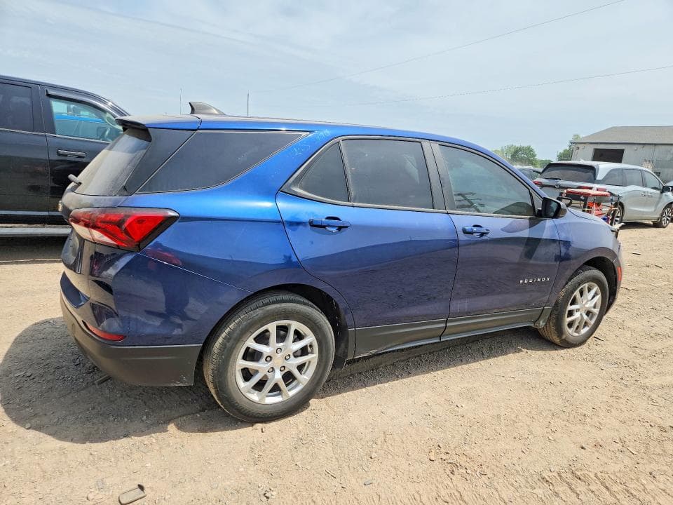 2022 CHEVROLET EQUINOX LS LS 3