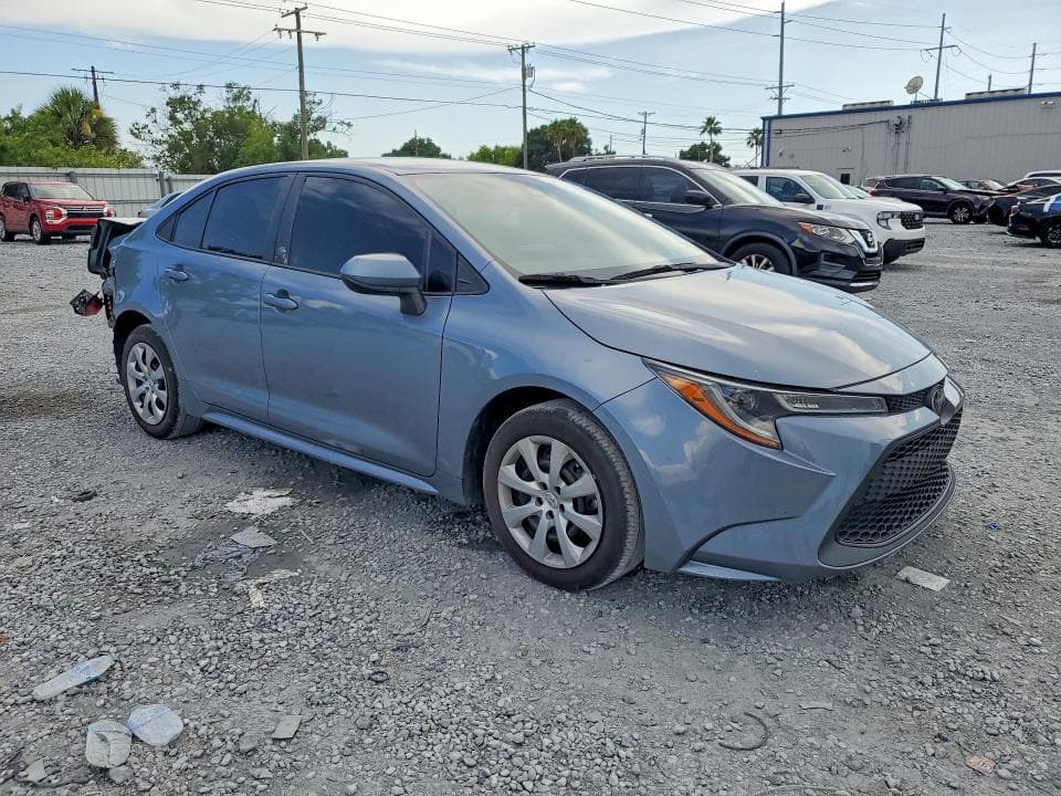 2022 TOYOTA COROLLA LE 4