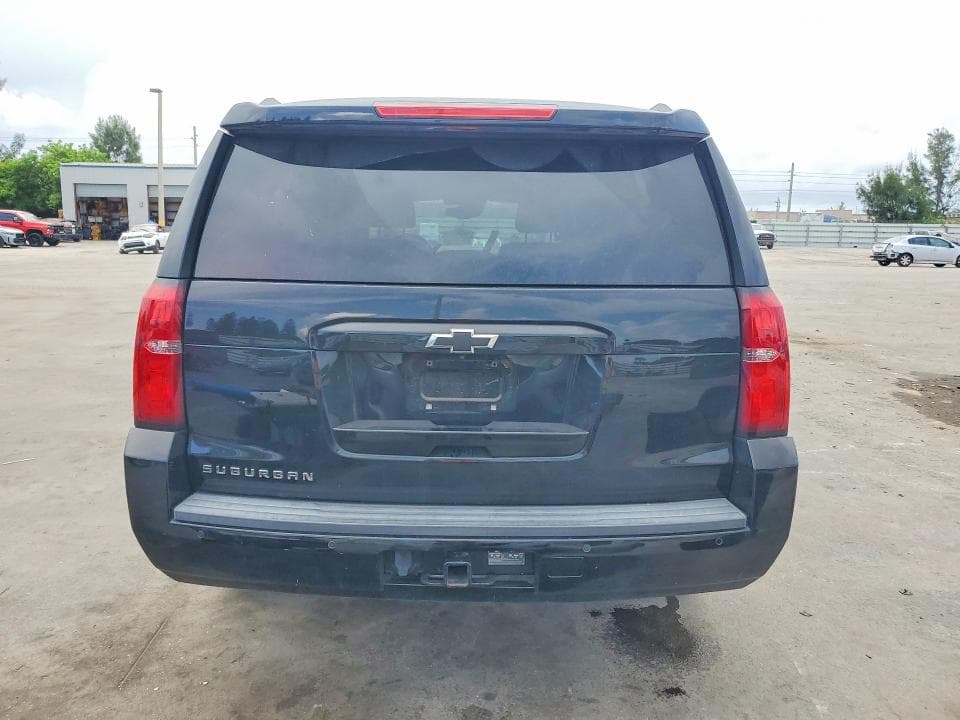 2018 CHEVROLET SUBURBAN C1500 LT 6
