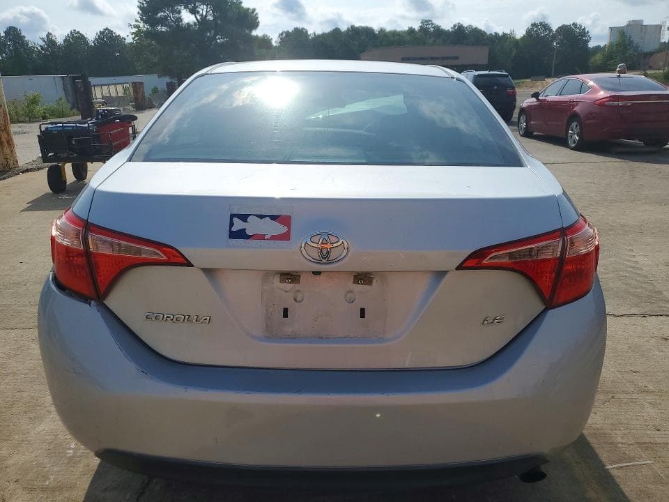 2017 TOYOTA COROLLA LE 6