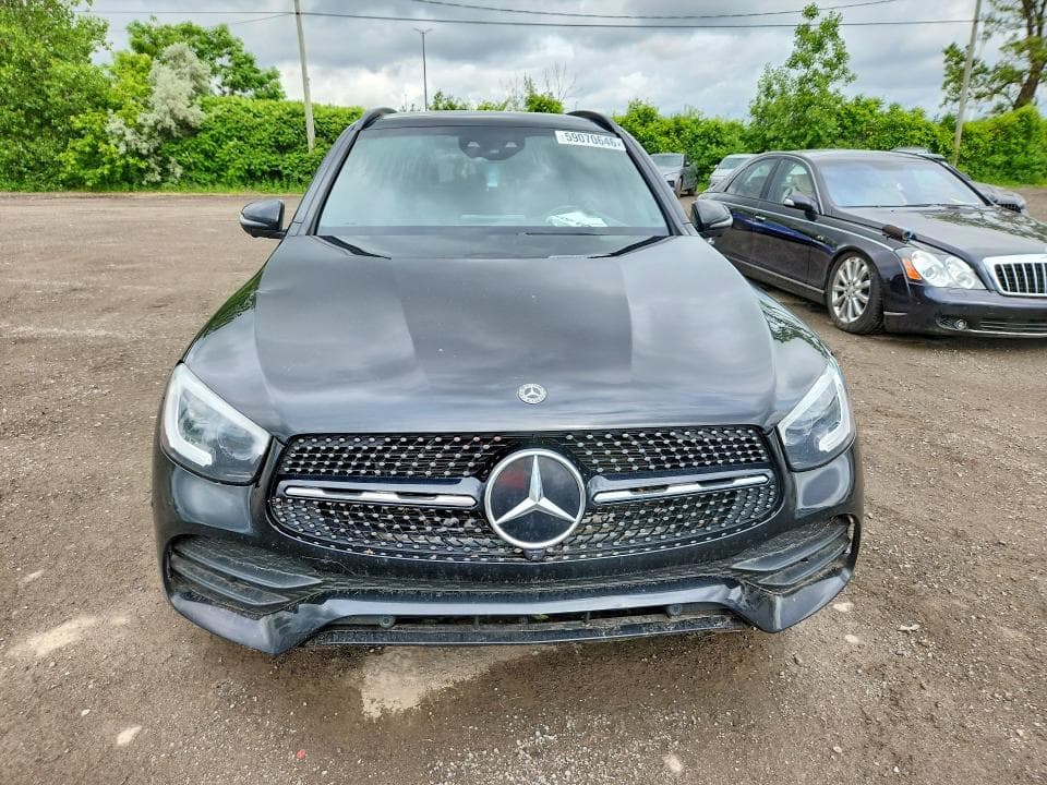 2020 MERCEDES-BENZ GLC 300 4MATIC 5