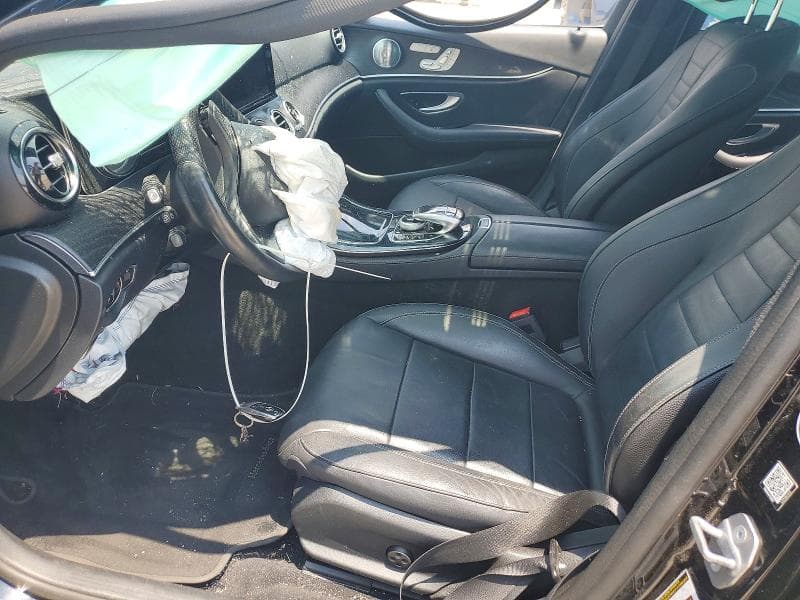 2017 MERCEDES-BENZ E 300 4MATIC 7