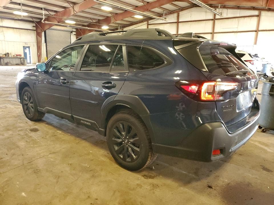 2024 SUBARU OUTBACK ONYX EDITION XT 2