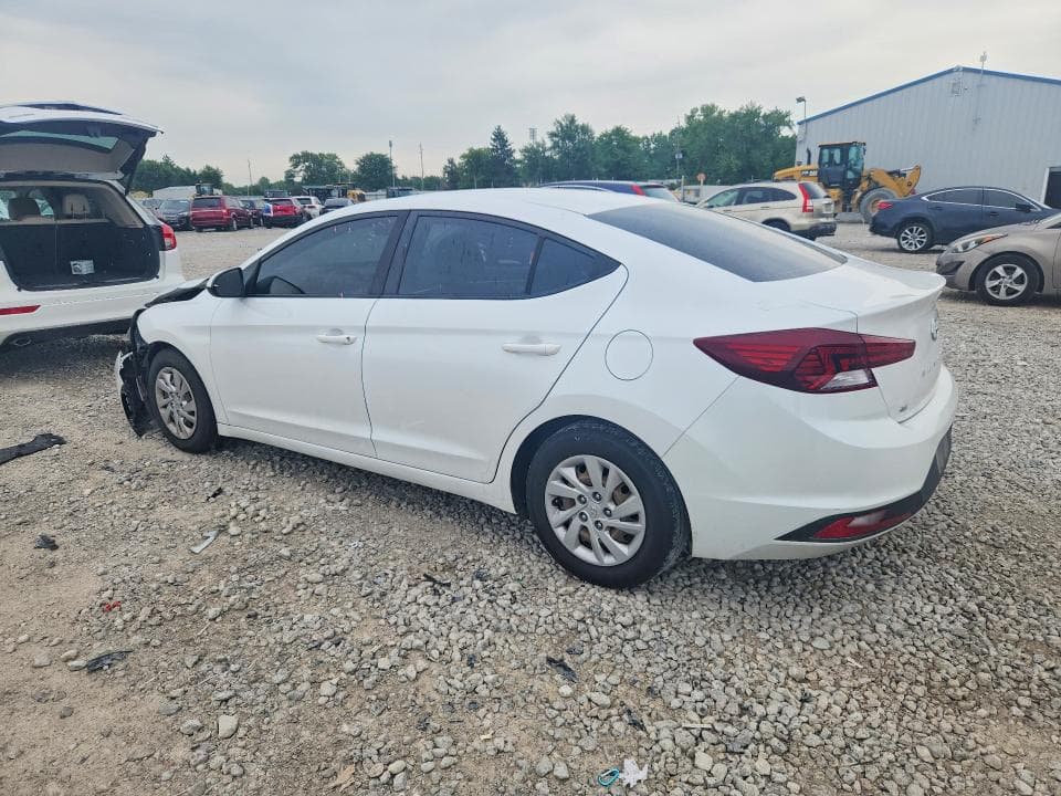 2019 HYUNDAI ELANTRA SE 2