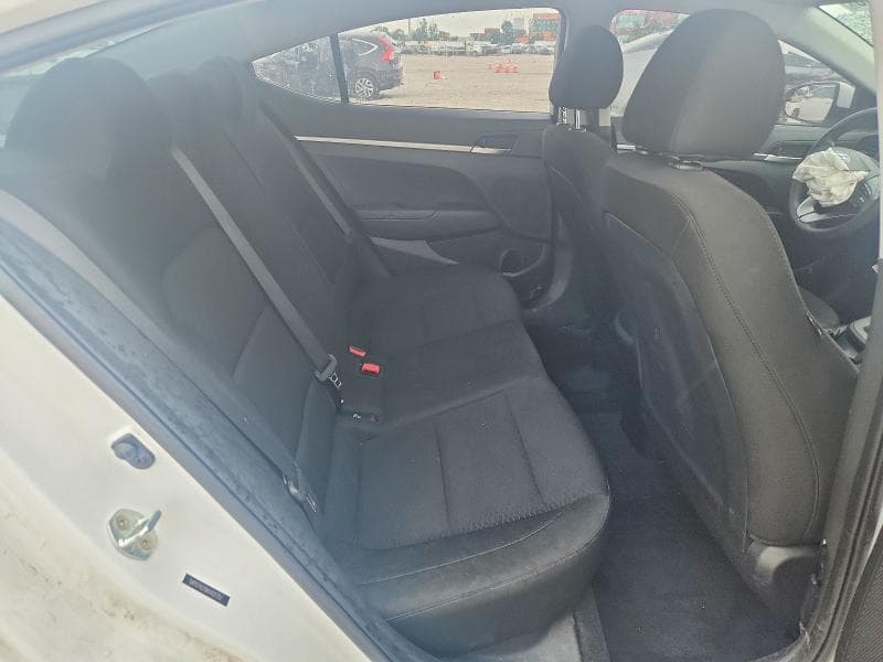 2019 HYUNDAI ELANTRA SE 10
