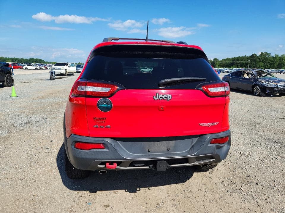 2017 JEEP CHEROKEE TRAILHAWK 6