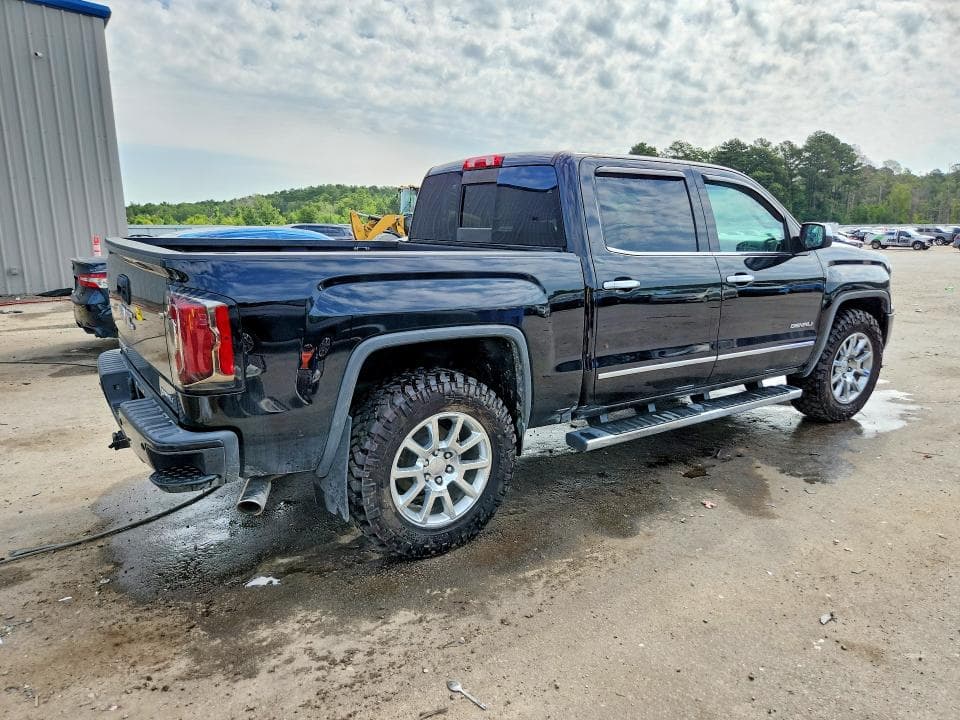 2018 GMC SIERRA K1500 DENALI 3