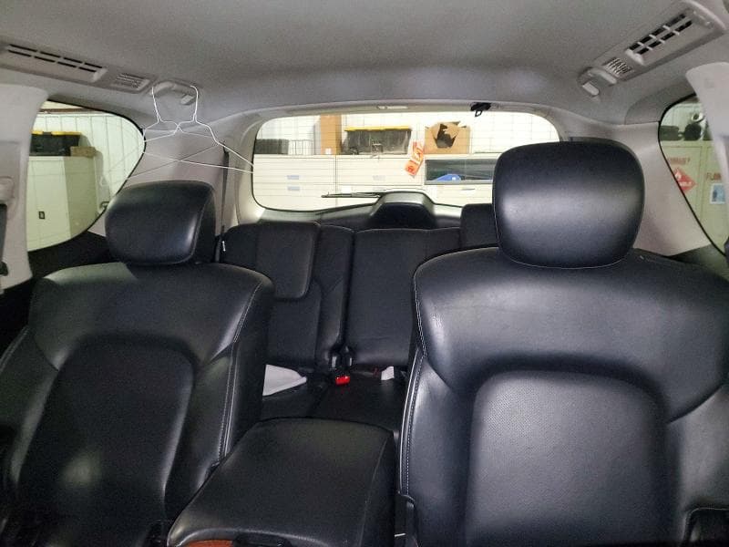 2019 INFINITI QX80 LUXE 10