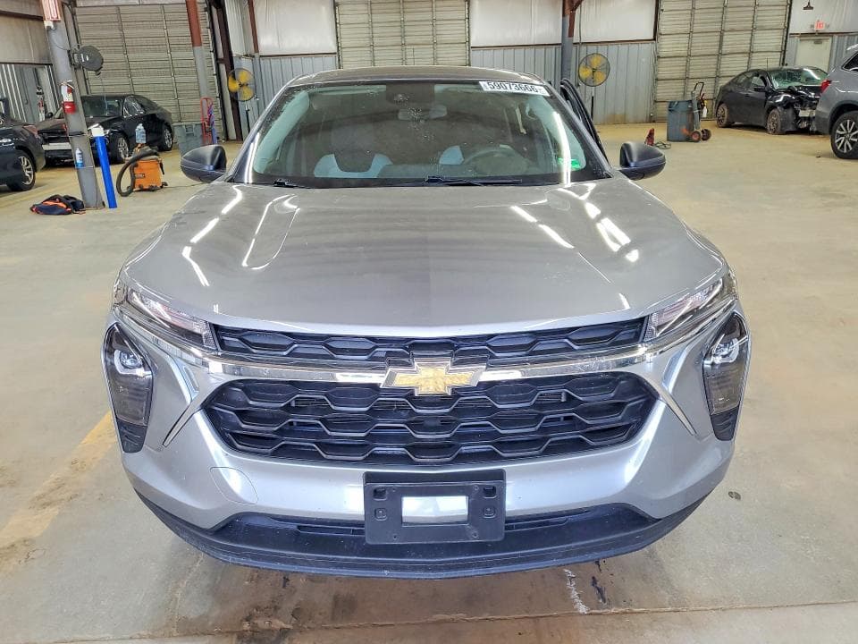2024 CHEVROLET TRAX LS 5