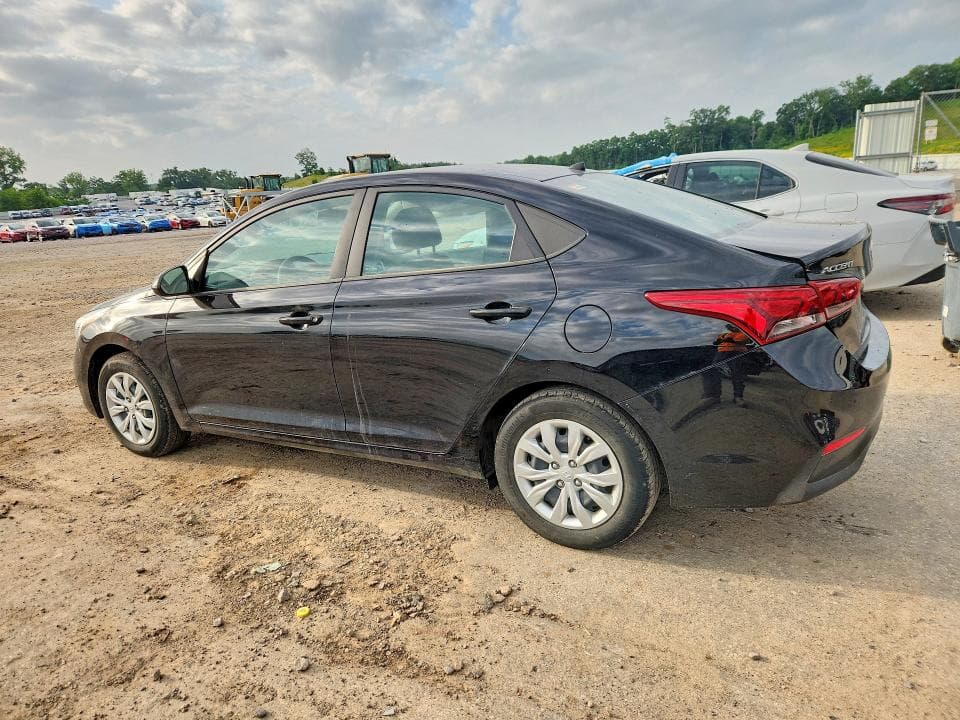 2022 HYUNDAI ACCENT SE 2