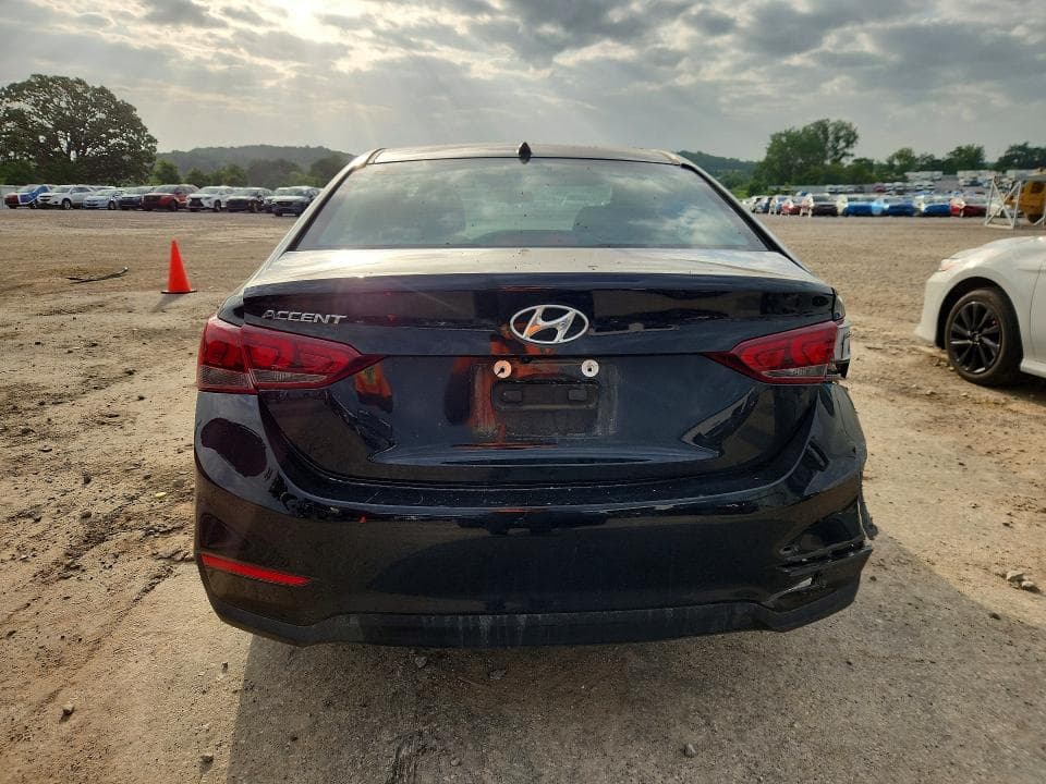 2022 HYUNDAI ACCENT SE 7