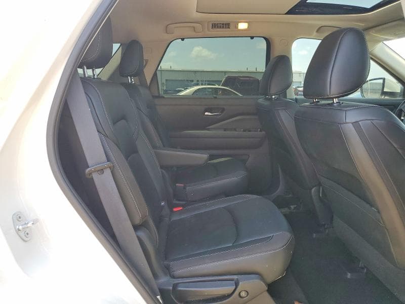2023 NISSAN PATHFINDER SL SL 11