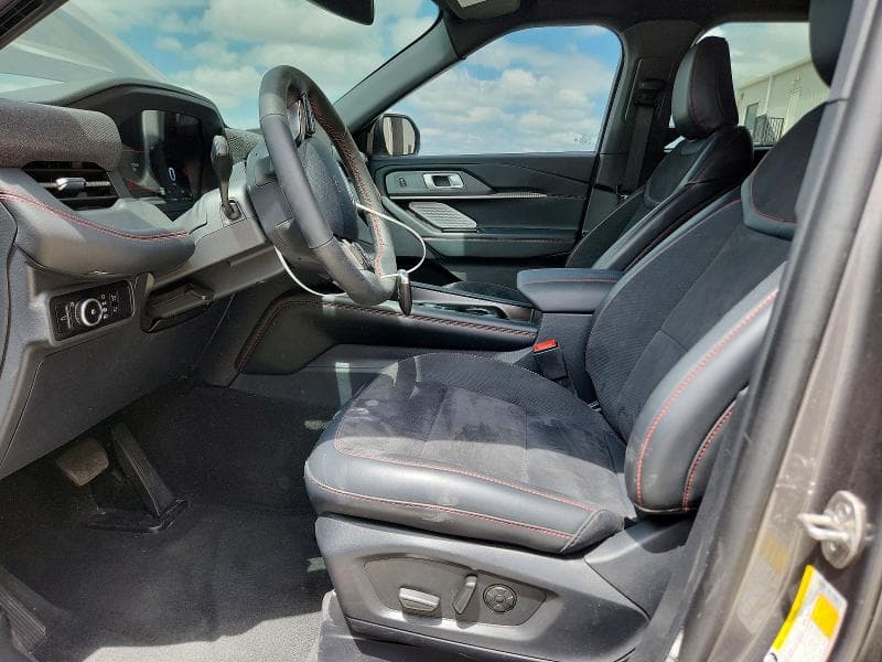 2025 FORD EXPLORER ST 7