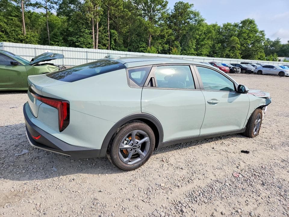 2026 KIA K4 LXS 3