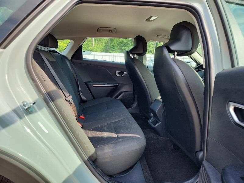 2026 KIA K4 LXS 10