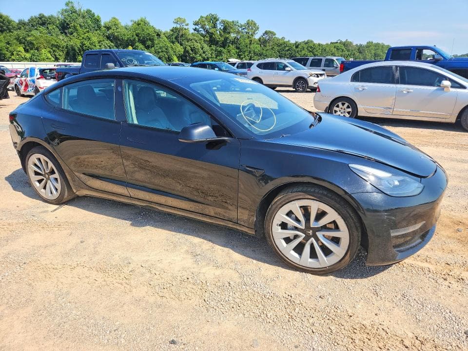 2023 TESLA MODEL 3 4