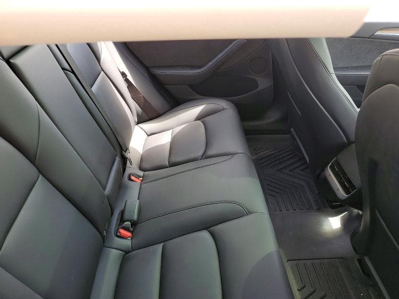 2023 TESLA MODEL 3 10