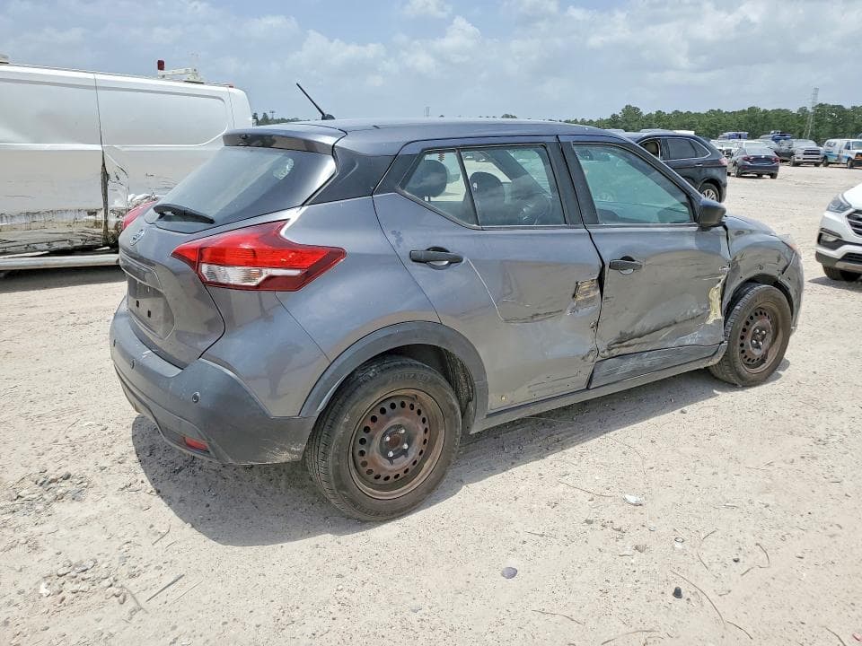 2020 NISSAN KICKS S 3