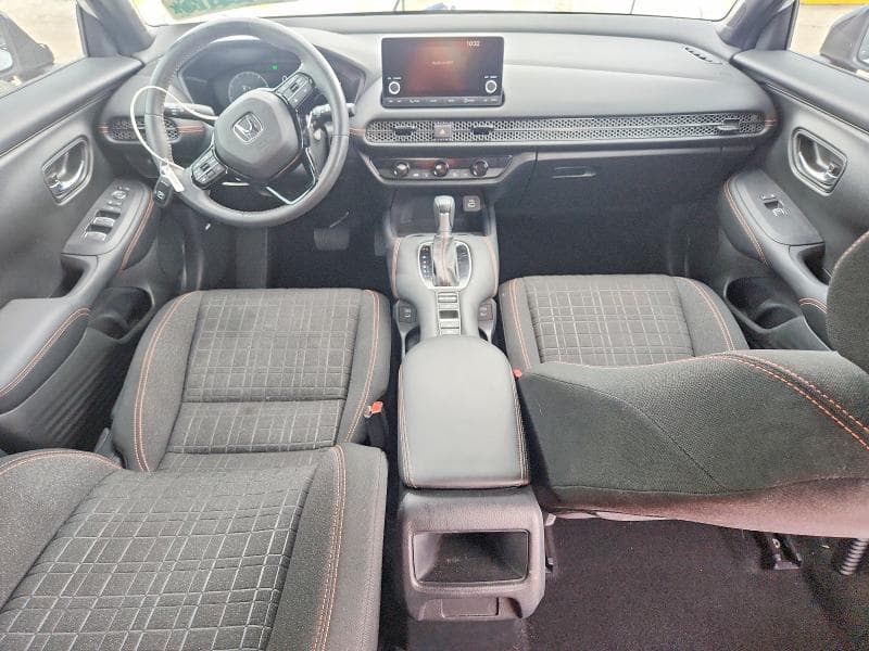 2025 HONDA HR-V SPORT SPORT 8
