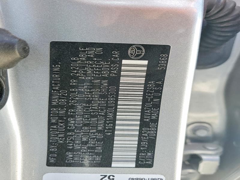 2020 TOYOTA CAMRY SE 12