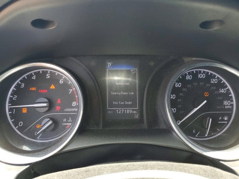 2020 TOYOTA CAMRY SE 9