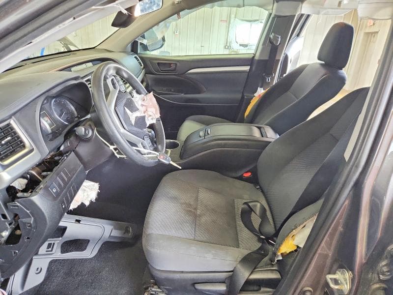 2019 TOYOTA HIGHLANDER LE LE 7