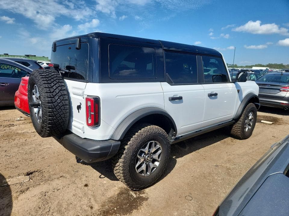 2025 FORD BRONCO BADLANDS 3