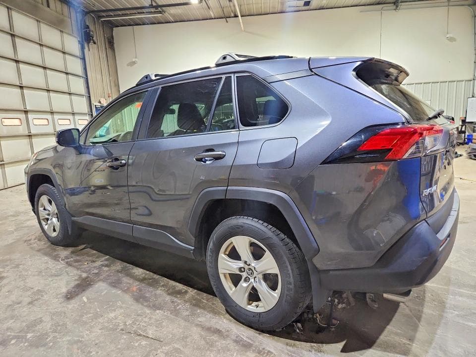 2019 TOYOTA RAV4 XLE XLE 2