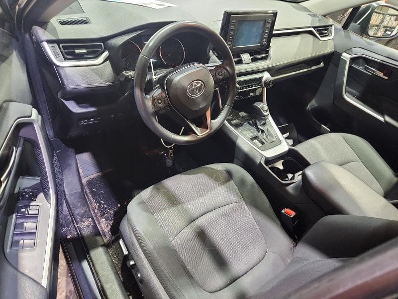 2019 TOYOTA RAV4 XLE XLE 8