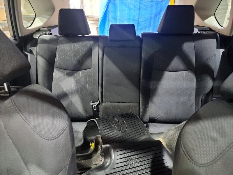 2019 TOYOTA RAV4 XLE XLE 10
