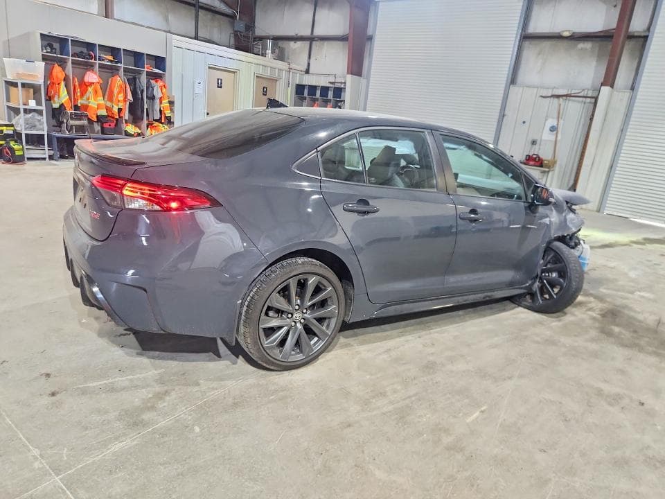 2024 TOYOTA COROLLA XSE 3