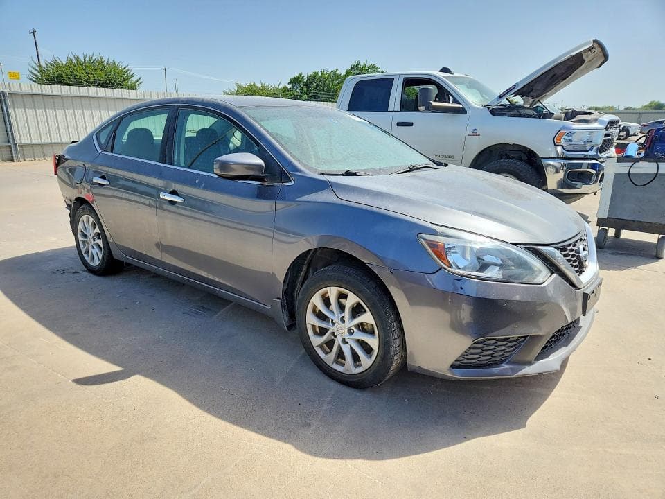 2019 NISSAN SENTRA SV 4