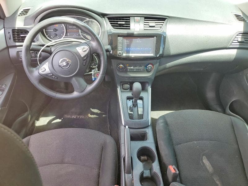 2019 NISSAN SENTRA S S 8