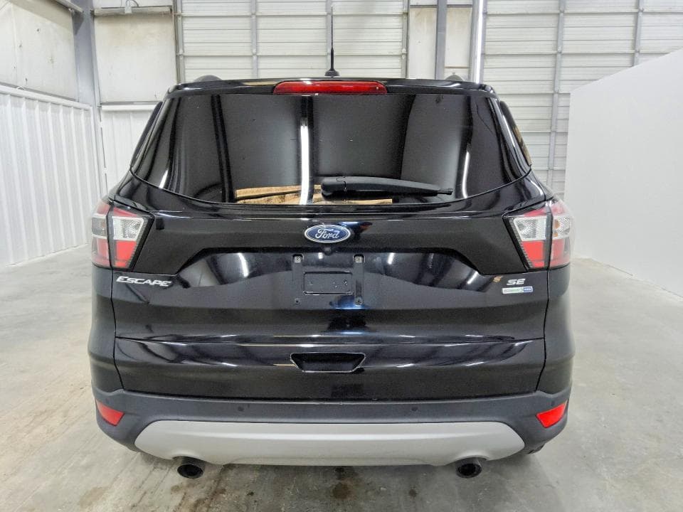 2017 FORD ESCAPE SE 6